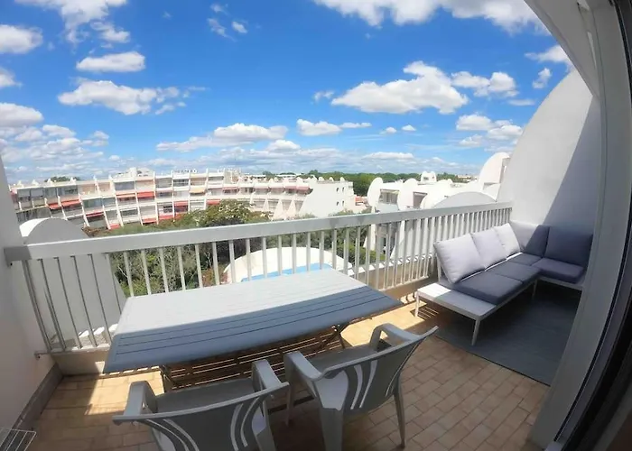 4 Pers Piscine Couchant Appartement